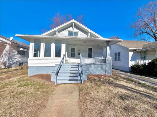 724 W Center St, Decatur, IL, 62526-4028 | Card Image