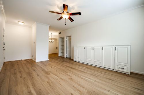 apt-294-2255 Braeswood Park Dr, Houston, TX, 77030-4434 | Card Image