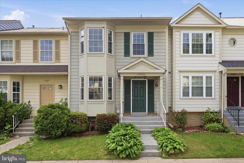 10804 Stone Hill Ln, MANASSAS, VA, 20109-2862 | Card Image