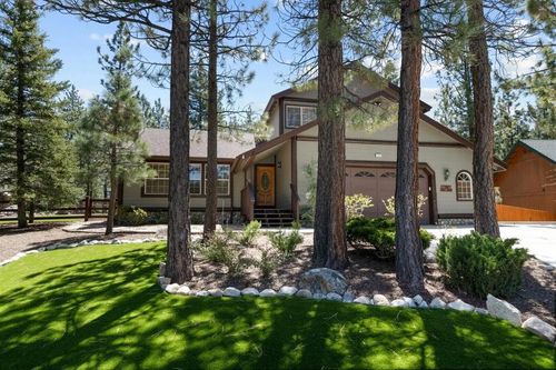 127 Stony Creek Rd, Big Bear Lake, CA, 92315-2486 | Card Image