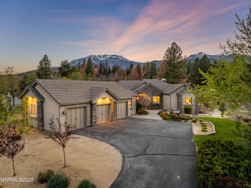 193 N Argyle Ct, Reno, NV, 89511-2767 | Card Image