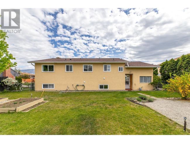13018 Armstrong Ave, House other with 4 bedrooms, 3 bathrooms and 4 parking in Summerland BC | Image 38