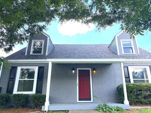 715 Park Cir, Nashville, TN, 37205-2320 | Card Image