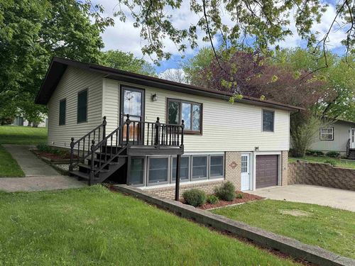 510 W North St, Dodgeville, WI, 53533-1006 | Card Image