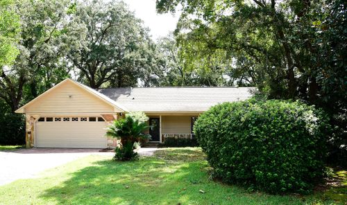 822 Saint Joseph Cv, Niceville, FL, 32578-4036 | Card Image