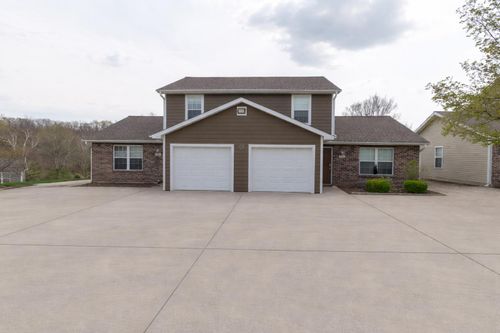 3306 E Saint Charles Rd, COLUMBIA, MO, 65201 | Card Image