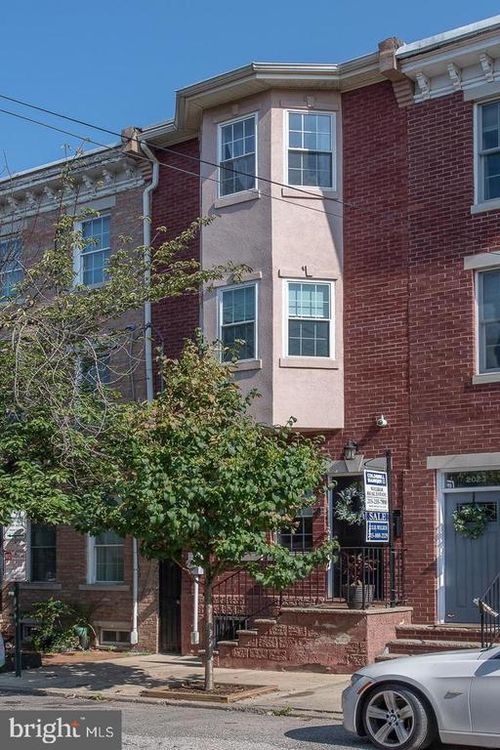 2025 Parrish St, PHILADELPHIA, PA, 19130-1424 | Card Image