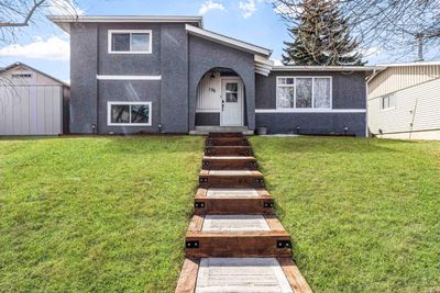 135 Rundlehorn Cres Ne, House detached with 4 bedrooms, 2 bathrooms and 3 parking in Calgary AB | Image 1