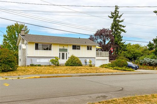 2186 Eastleigh Way, Sidney, BC, V8L1T1 | Card Image