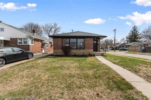 12751 Oak Park Blvd, Oak Park, MI, 48237-2164 | Card Image