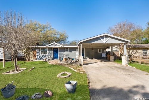 145 Lost Forest St, Live Oak, TX, 78233-2724 | Card Image