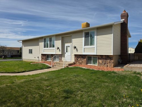 2872 W 5000 S, Roy, UT, 84067-9334 | Card Image