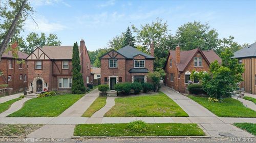 4401 Kensington Ave, Detroit, MI, 48224-2771 | Card Image