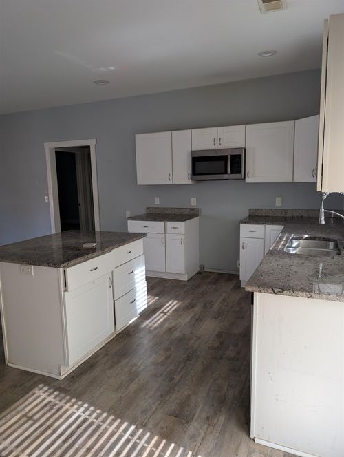 278 Woodruff St, woodruff, SC, 29388-1647 | Card Image