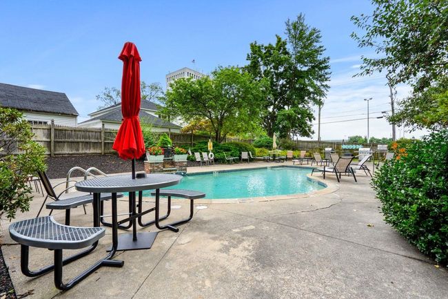 APT-8C - 55 River Rd, Condo with 2 bedrooms, 2 bathrooms and null parking in Manchester NH | Image 27