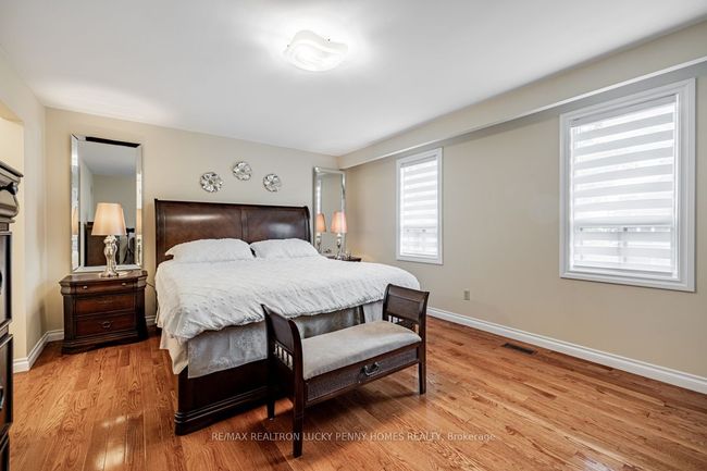 186 Ramona Blvd, House other with 4 bedrooms, 3 bathrooms and 4 parking in Markham ON | Image 16