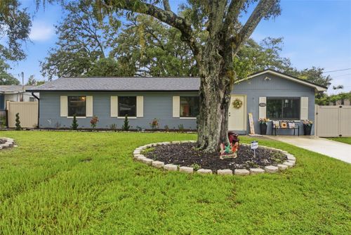 9242 N 52nd St, TAMPA, FL, 33617-5402 | Card Image
