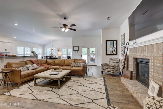 710 Wisteria Ln, House other with 4 bedrooms, 3 bathrooms and null parking in Carl Junction MO | Image 17