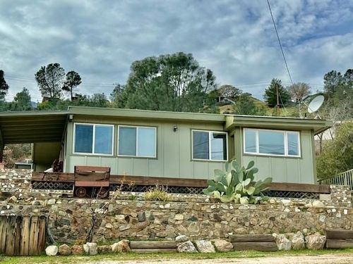 757 Bristlecone Dr, Wofford Heights, CA, 93285-9508 | Card Image