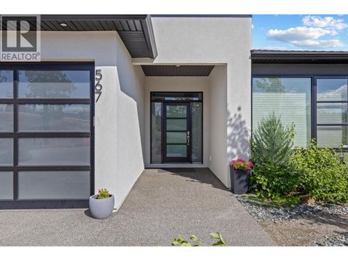 567 Acadia St, Kelowna, BC, V1V0A8 | Card Image