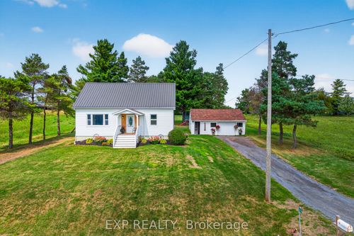2619 County Rd 11, Selby, ON, K0K2Z0 | Card Image