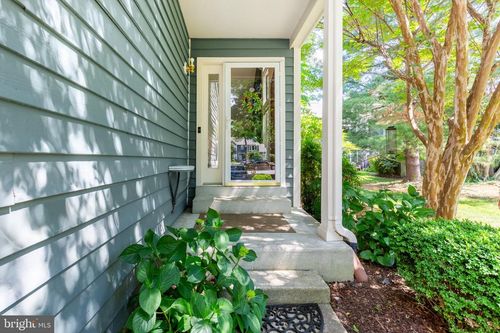 12 Chelsea Ct, ANNAPOLIS, MD, 21403-1650 | Card Image