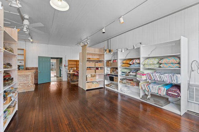 60 Lyme St, House other with 3 bedrooms, 3 bathrooms and 6 parking in Old Lyme CT | Image 15