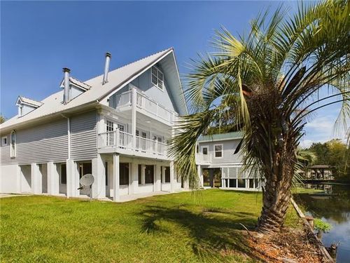 69027 Riverbend Dr, Covington, LA, 70433-0301 | Card Image