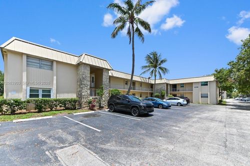 9-10789 N Military Trl, Palm Beach Gardens, FL, 33410-6567 | Card Image