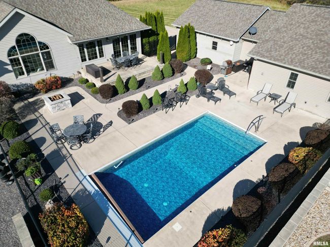 13202 N Kelstadt Rd, House other with 3 bedrooms, 4 bathrooms and null parking in Brimfield IL | Image 5