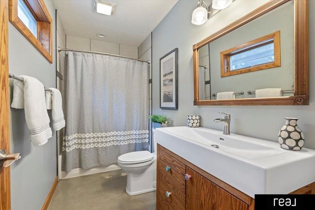 31506 Pioneer Trl, House other with 6 bedrooms, 3 bathrooms and 8 parking in Treynor IA | Image 23