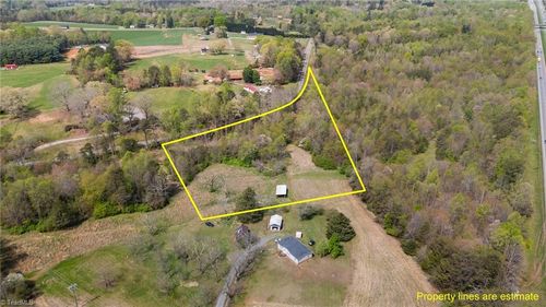 0 Old Us 52 S, Pilot Mountain, NC, 27041 | Card Image