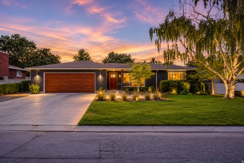 2018 E Twin View Dr, Millcreek, UT, 84109-4307 | Card Image