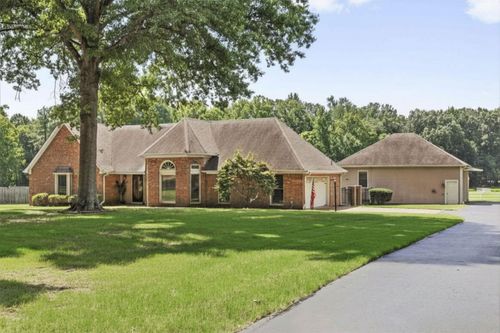 8751 Baylor Rd, Bartlett, TN, 38002-9758 | Card Image