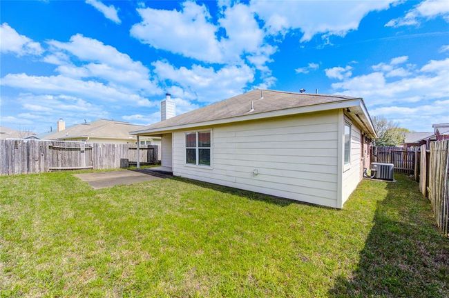 21811 Blossom Grove Ln, House other with 3 bedrooms, 2 bathrooms and 2 parking in Spring TX | Image 26