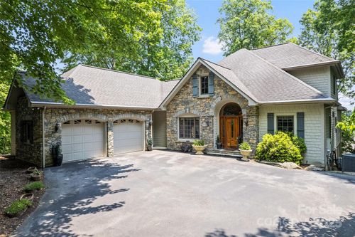 102 Coyote Rdg, Maggie Valley, NC, 28751-7769 | Card Image