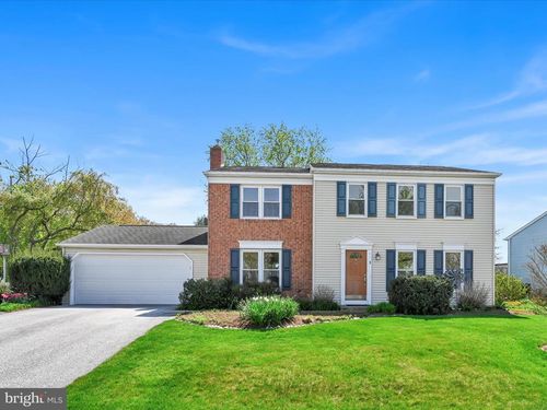 5 Cobblestone Dr, WILLOW STREET, PA, 17584-9008 | Card Image