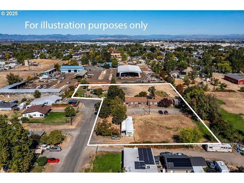 176-144 Reager St, Medford, OR, 97501-2212 | Card Image