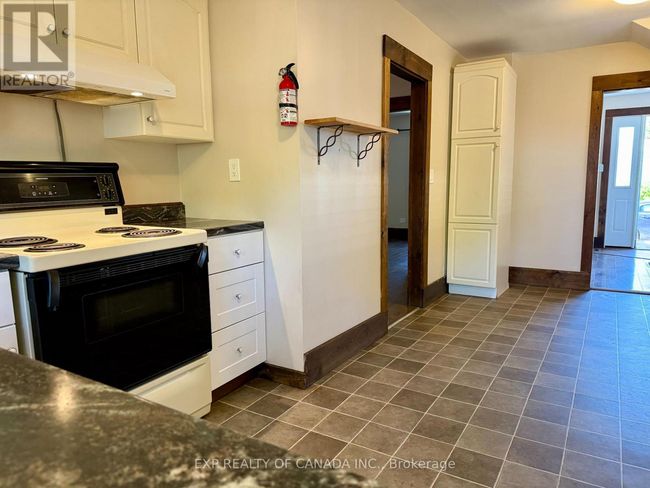 43 Crescent Ave, House other with 2 bedrooms, 1 bathrooms and 4 parking in Timmins ON | Image 13