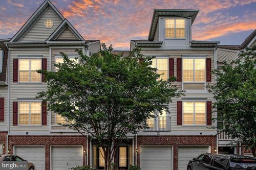 1834 Cedar Cove Way, WOODBRIDGE, VA, 22191-6059 | Card Image