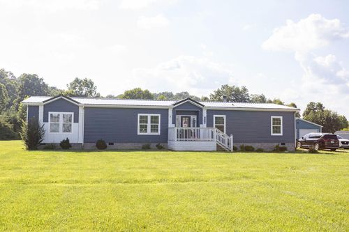 450 Delmar Ln, Stanton, KY, 40380-8172 | Card Image