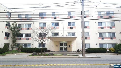 333 Grand Ave, Palisades Park, NJ, 07650-1251 | Card Image