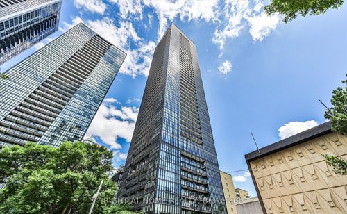 4503-101 Charles St E, Toronto, ON, M4Y0A9 | Card Image