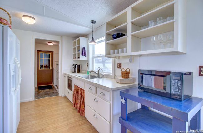 1259 Benton Creek Rd, House other with 2 bedrooms, 3 bathrooms and null parking in Medina TX | Image 54