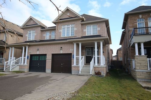 21 Barli Cres, Maple, ON, L6A4L4 | Card Image