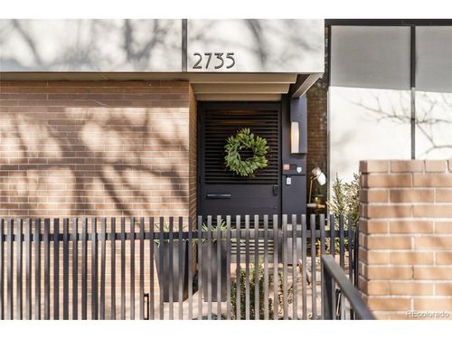 2735 E 7th Avenue Pkwy, Denver, CO, 80206-3822 | Card Image