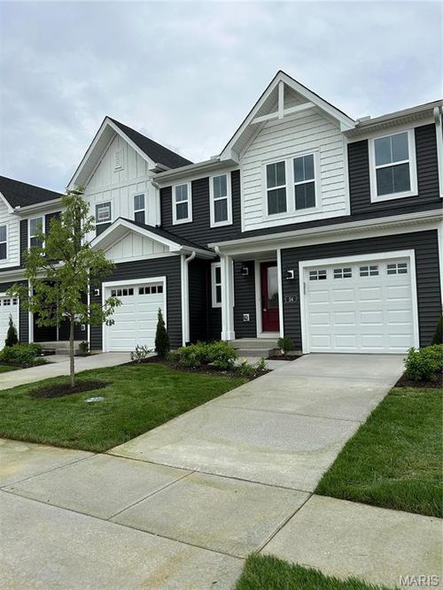 54 Mora Blvd, O Fallon, MO, 63368-2000 | Card Image