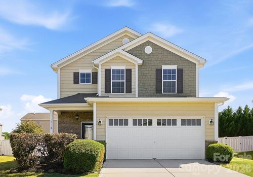 1016 Garden Web Rd, Indian Trail, NC, 28079-5788 | Card Image