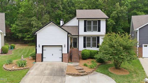 4901 Willowtree Ln, Clayton, NC, 27520-8022 | Card Image