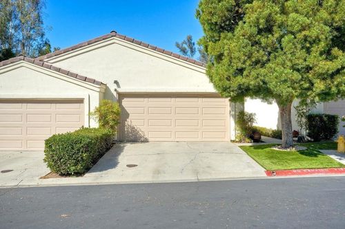 29414 Circle R Greens Dr, Escondido, CA, 92026-5910 | Card Image